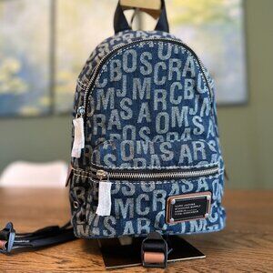 NWT！Marc Jacobs Jumbo Logo Denim Backpack -Blue